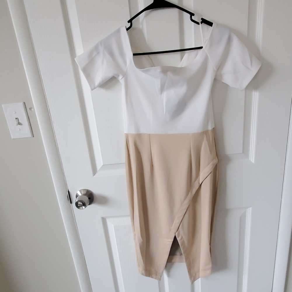 Dress - Picture 3 of 4